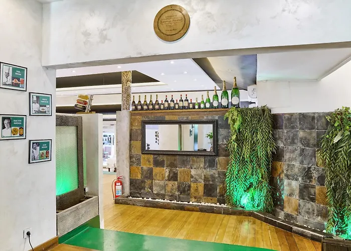 Roma Hotel & Restaurant