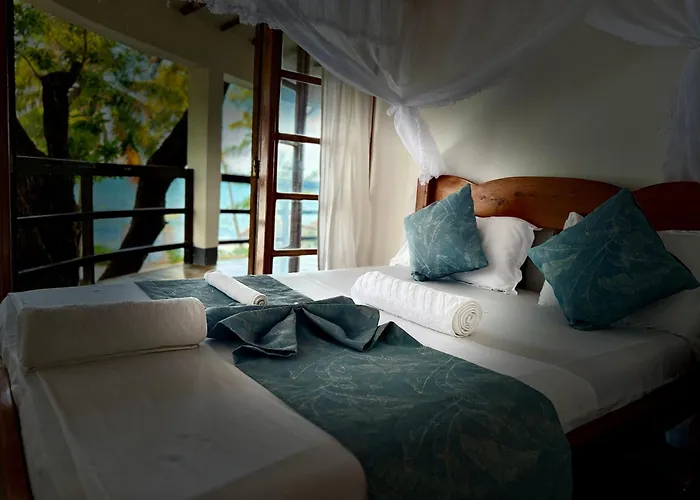 Silver Rock Boutique Resort By Mokawa - Hotel & Apartments