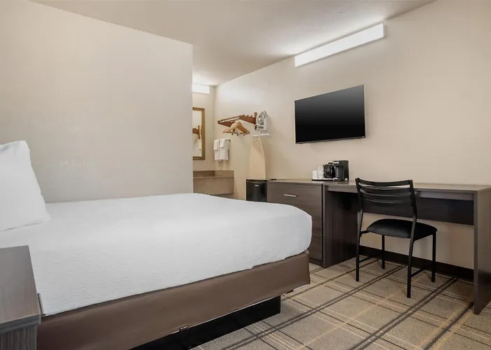Surestay By Best Western Gonzales