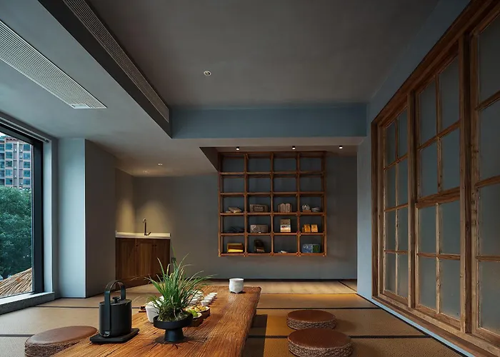 Zhangjiajie Sanhe Hotel-Tea Culture Experience, Tea Tour, Free Pick Up Service If Book A Minimum Of 3 Nights,Free Shuttle Service To East Gate Of Forest Park, Free Welcome Tea, Free Folk Costume Experience,English Customer Service