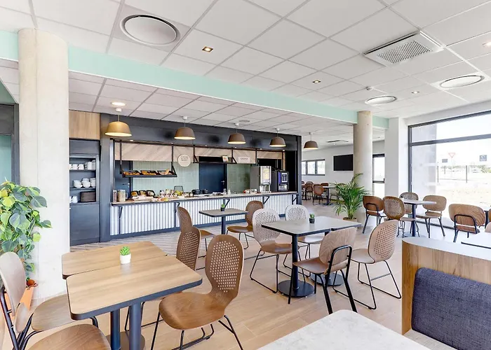 B&B HOTEL Moulins Avermes