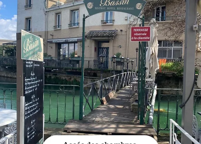Le Bassin Hotel Restaurant