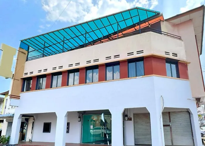 Quee Hotel