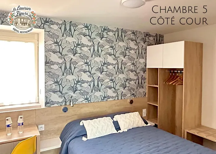 Logis Hotel Le Laurier Fleuri
