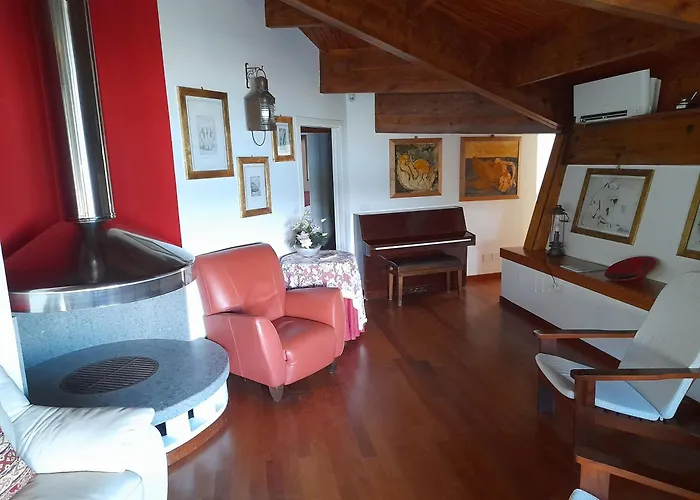 La Bussola Beach Hotel
