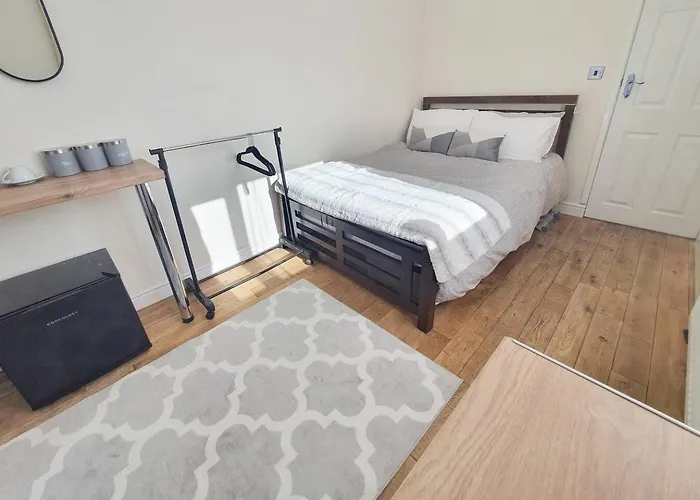 Private Guesthouse
