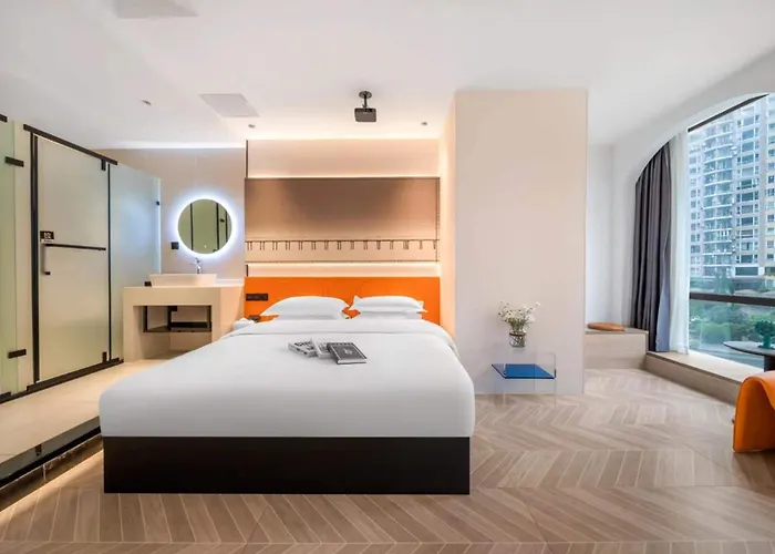 Kw Sky View Hotel -Chongqing Jiefangbei Pedestrian Street Hongyadong Branch