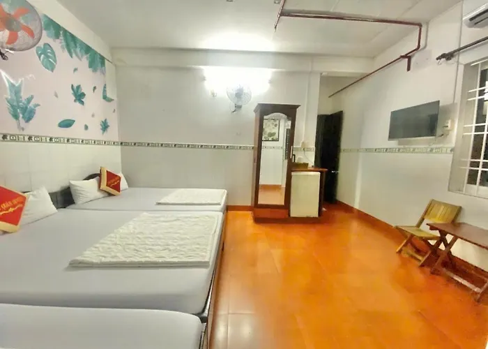 Anh Quân Hotel