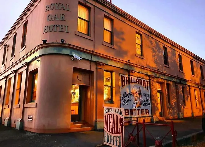 Royal Oak Hotel