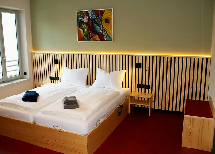 Anna Und Sascha, Hotel Und Cafe