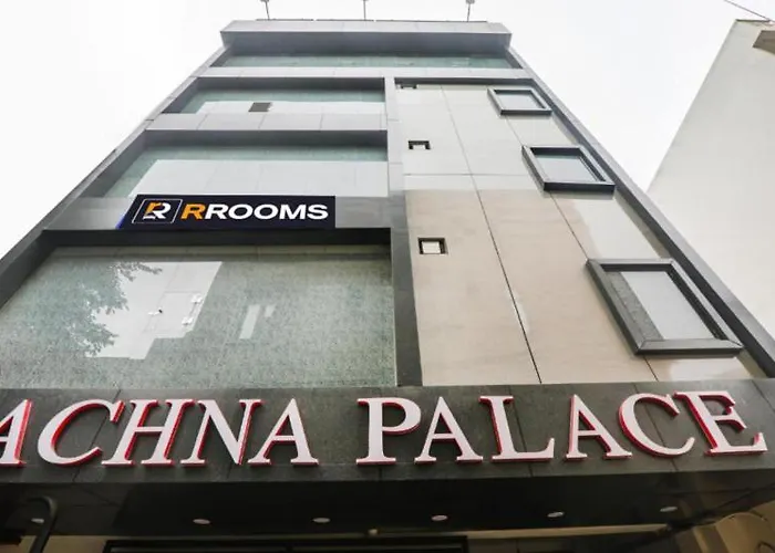 RROOMS Rachna Inn