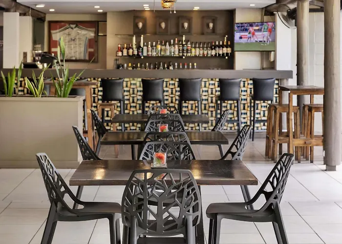 Mercure Nadi