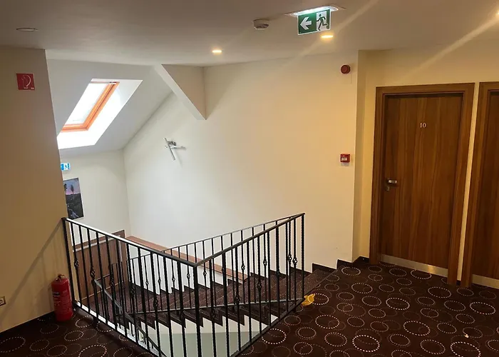 Vacz Hotel