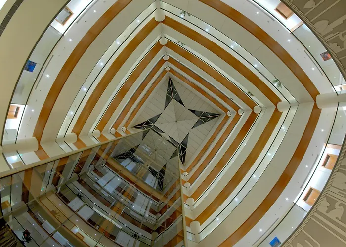 Dnt Plaza