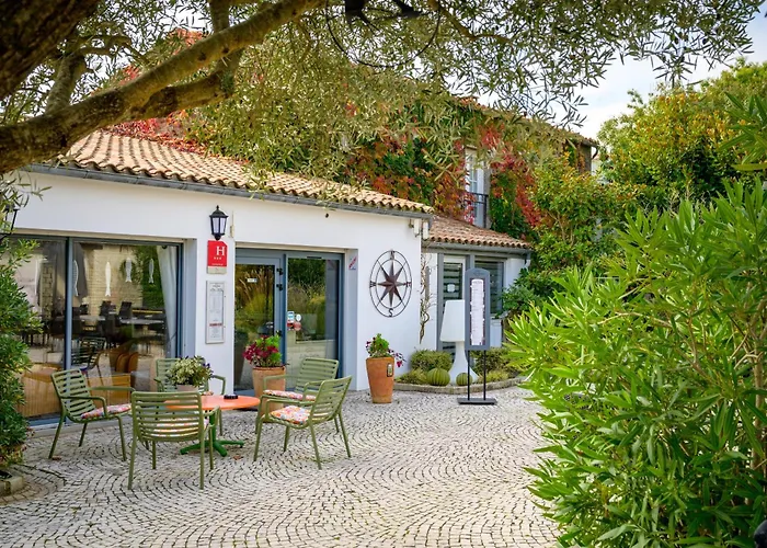 Hotel Le Peu Breton