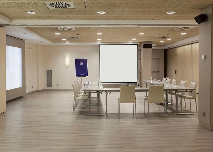 Nh Pamplona Iruna Park