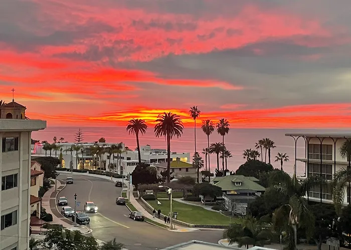 Inn By The Sea, La Jolla