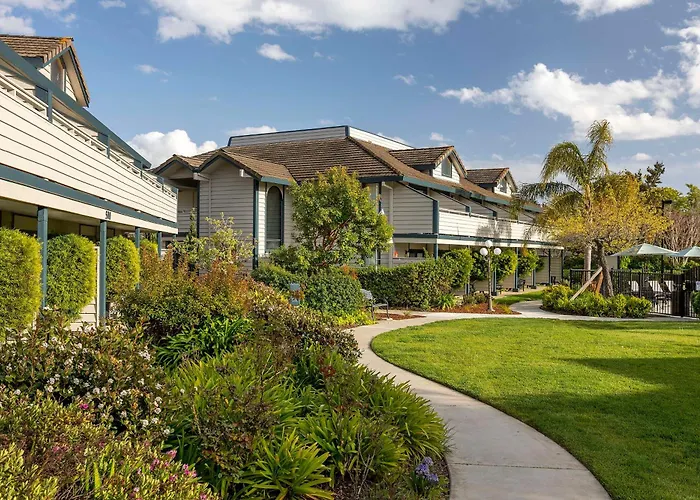 Seacliff Inn Aptos, Tapestry Collection By Hilton
