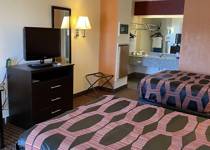 Days Inn By Wyndham Pearl/Jackson Airport