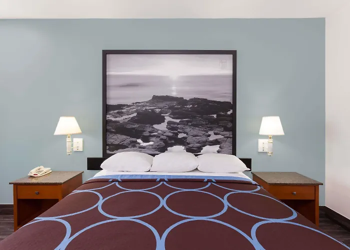 Super 8 By Wyndham El Cajon San Diego