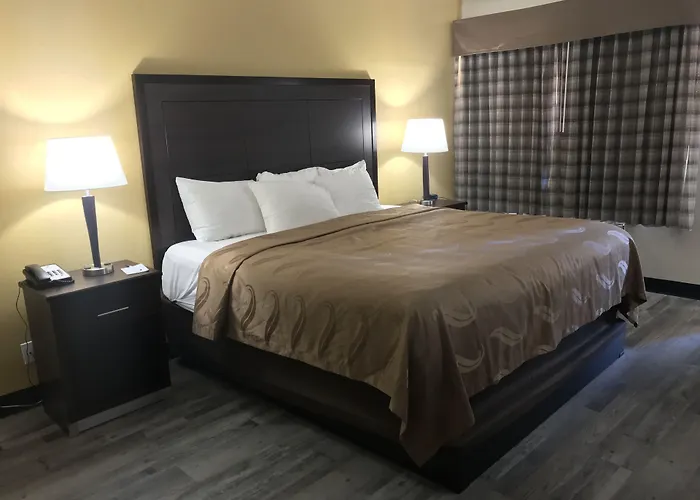 Surestay By Best Western Mesa Downtown Area