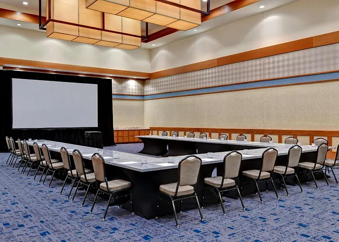 Doubletree By Hilton Phoenix- Tempe