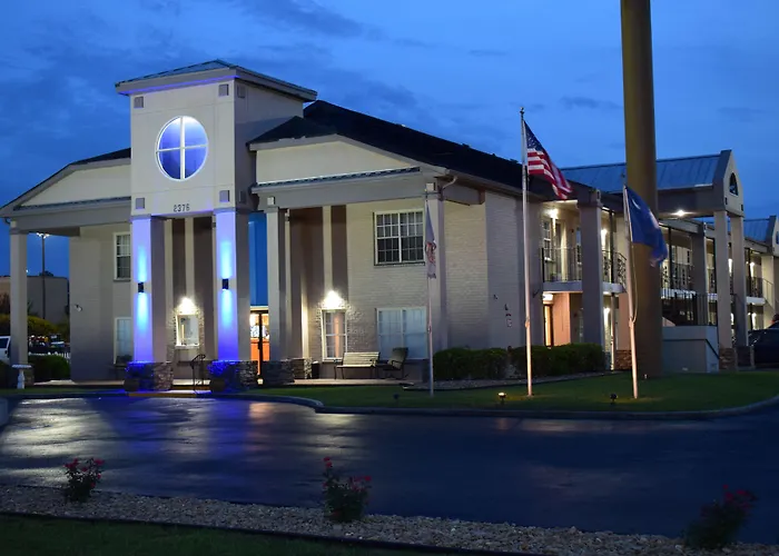Econo Lodge At The University