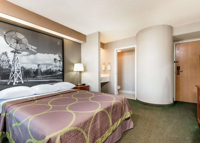 Super 8 By Wyndham Jasper