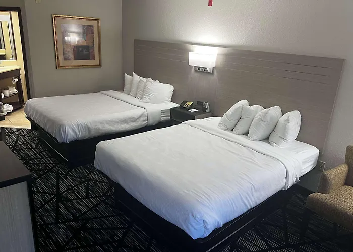 Baymont By Wyndham Monroe Ohio
