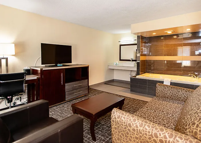 New Hope Inn & Suites
