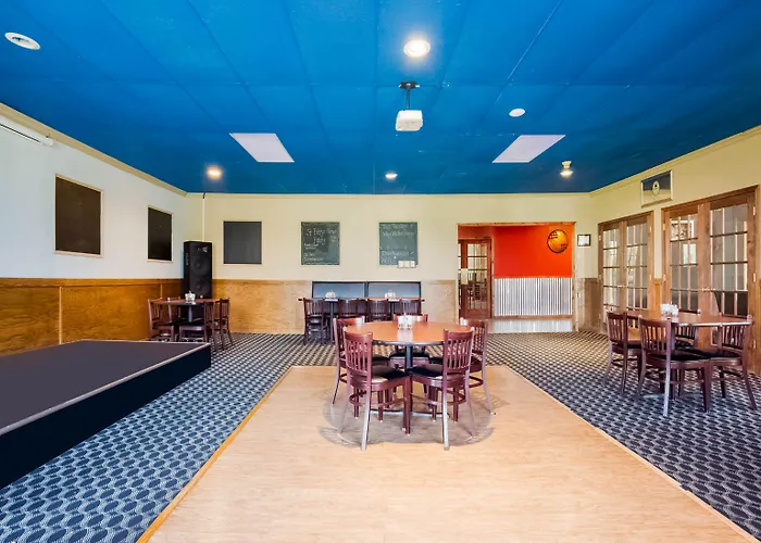 Days Inn By Wyndham Conneaut