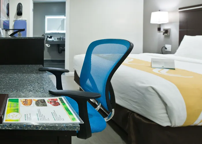 Bay Area Inn & Suites