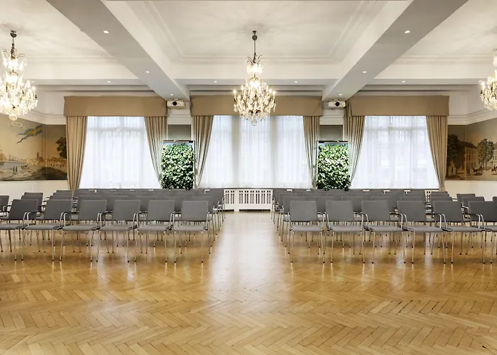 Elite Hotel Savoy