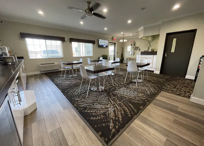 Bridgepointe Advantage By Bphotels