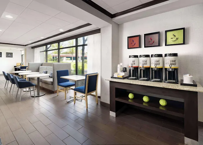 Hampton Inn Long Island/Islandia