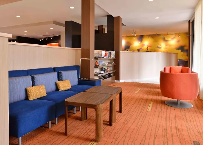 Courtyard By Marriott Dallas Northwest