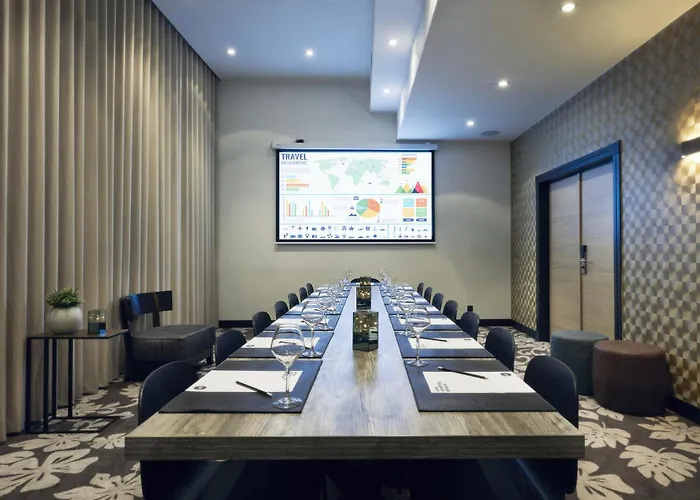 M Hotel