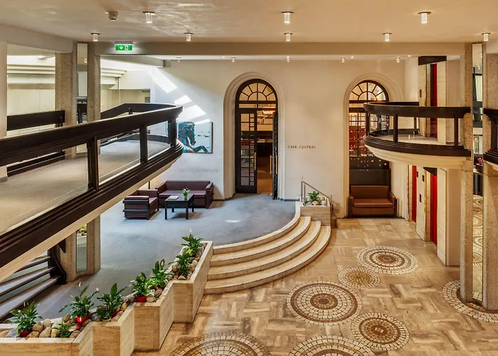 Hotel Central