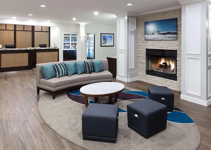 Homewood Suites By Hilton Seattle-Tacoma Airport/Tukwila