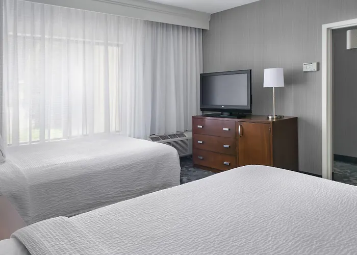 Courtyard By Marriott Rye