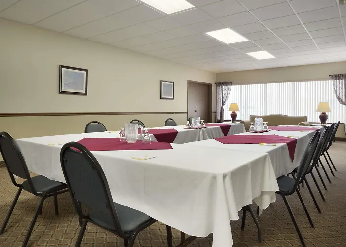 Days Inn By Wyndham Dalhousie