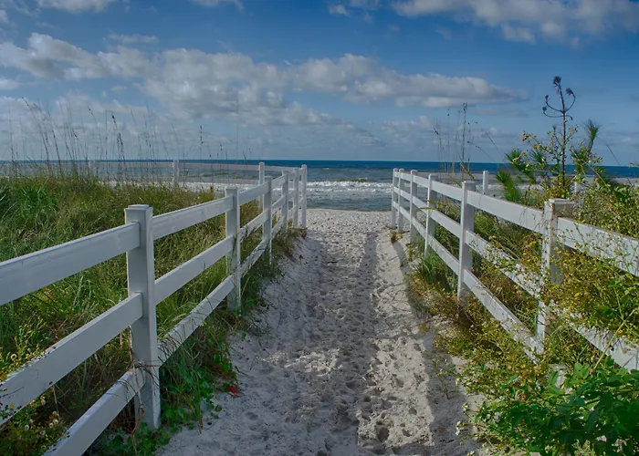 Casa Loma Panama City Beach - Beachfront