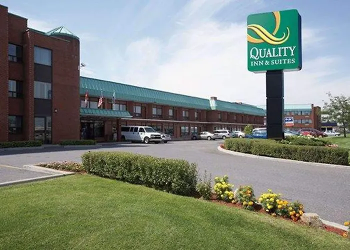 Quality Inn & Suites Pe Trudeau Airport