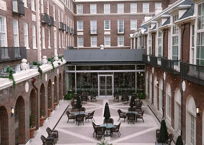 Magnolia Hotel Omaha Downtown - Old Market