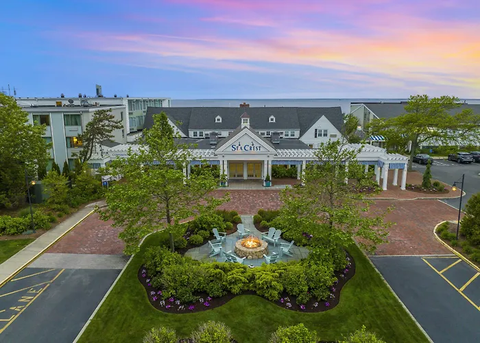 Sea Crest Beach Resort