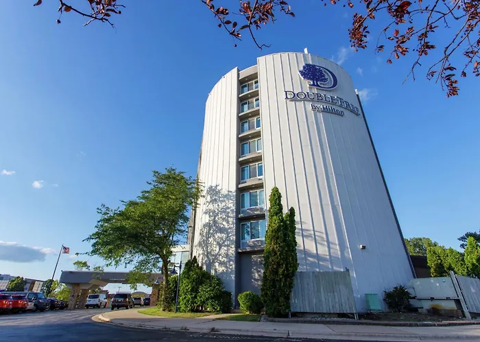 Doubletree By Hilton Appleton, Wi Hotel