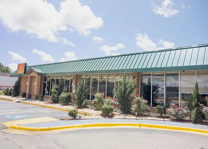 Reidsville Inn & Suites