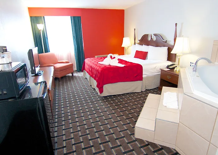 Ramada By Wyndham Henderson/Evansville