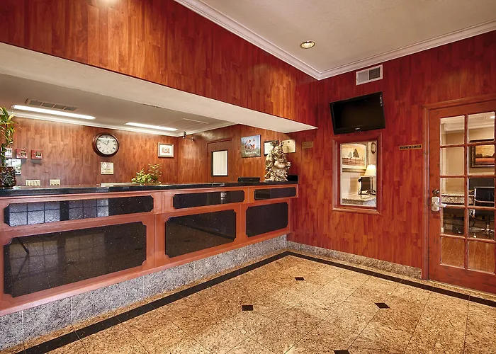 Best Western Moreno Hotel & Suites