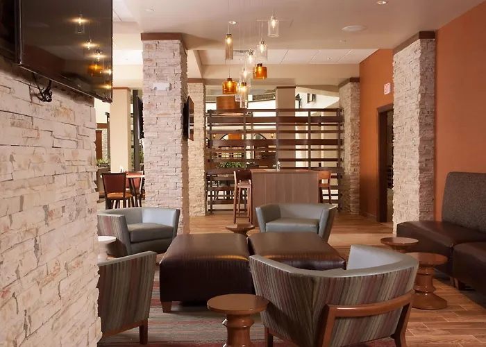 Embassy Suites By Hilton Nashville Airport